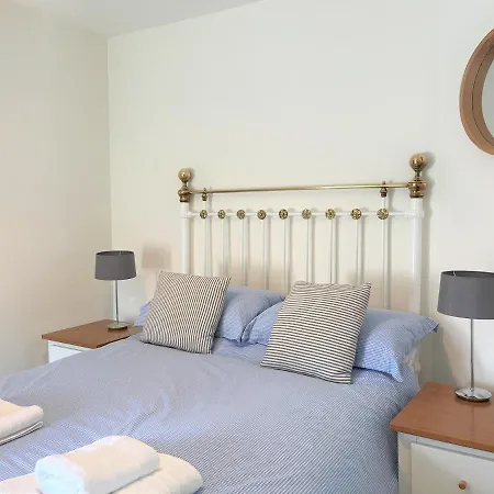 Little Pengelly Farm Bed & Breakfast 4*