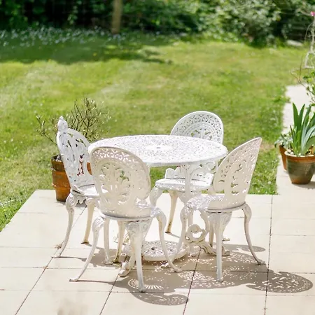 Bed & Breakfast Little Pengelly Farm