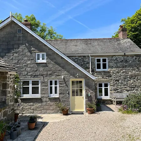 Little Pengelly Farm Crowan