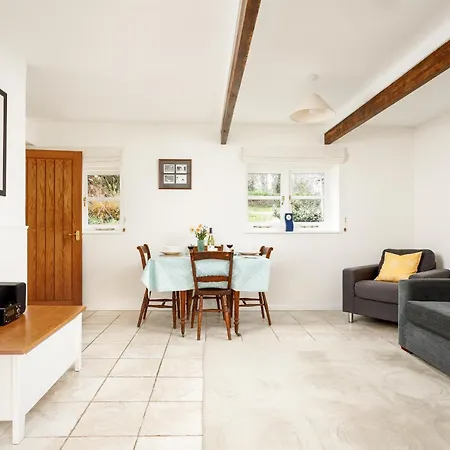 Little Pengelly Farm Oda ve Kahvaltı 4*