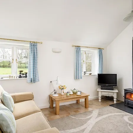 Oda ve Kahvaltı Little Pengelly Farm 4*
